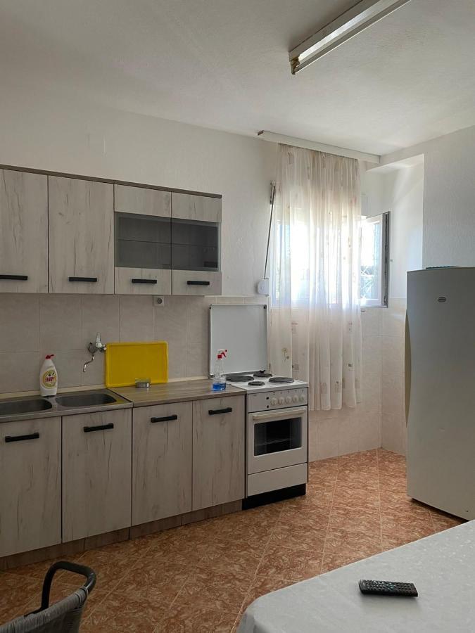 Guest House Ivana Tivat Exterior photo