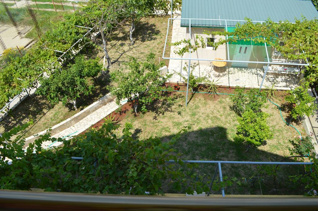 Guest House Ivana Tivat Exterior photo